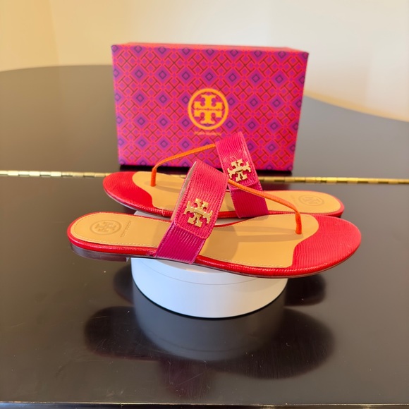 NWT Luxury Summer Beach Vacation Minimalist Authentic Tory Burch Kira Sandal - Picture 14 of 17